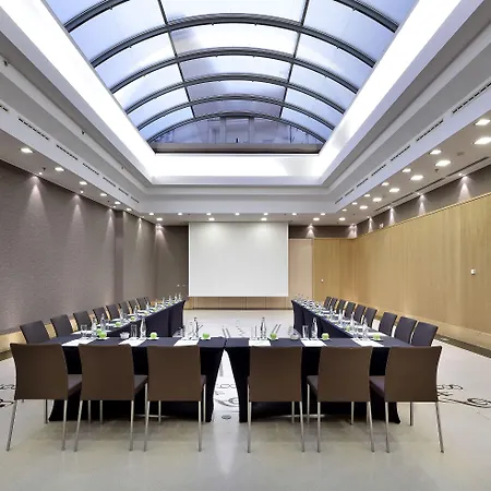 Eurostars Thalia 5* Prága