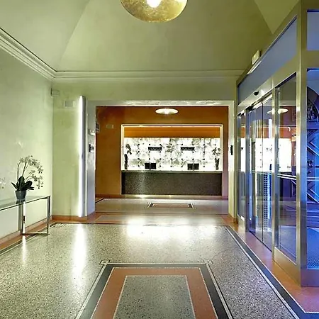 Hotel Eurostars Thalia 5*