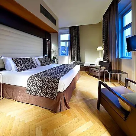 Eurostars Thalia 5* Prague