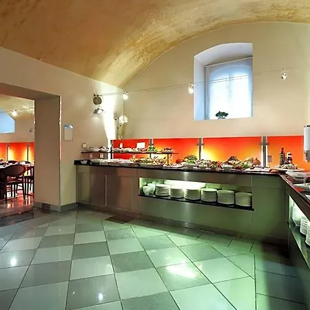 Eurostars Thalia 5* Prague