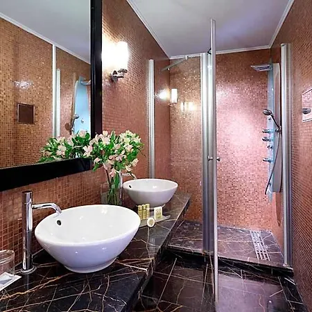 Hotel Eurostars Thalia 5*