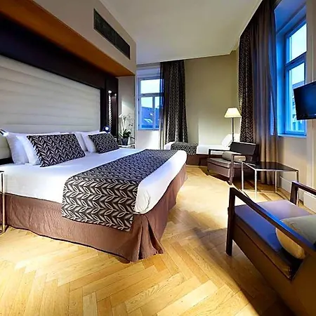 Eurostars Thalia 5* Prague