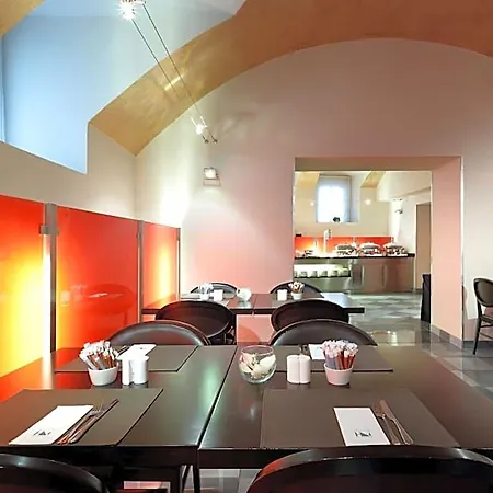 Eurostars Thalia Hotel 5*