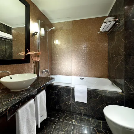 Hotel Eurostars Thalia 5*